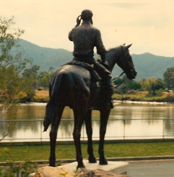 Charles-Archer-sculpture-Rockhampton-for-web