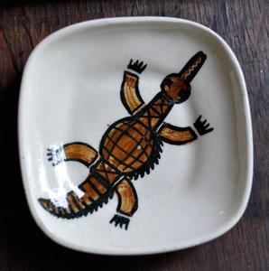 Dish-with-crocodile-for-web